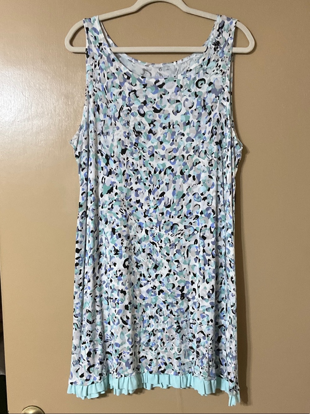 LOGO by Lori Goldstein Sleeveless Abstract Print Tank with Ruffle Hem